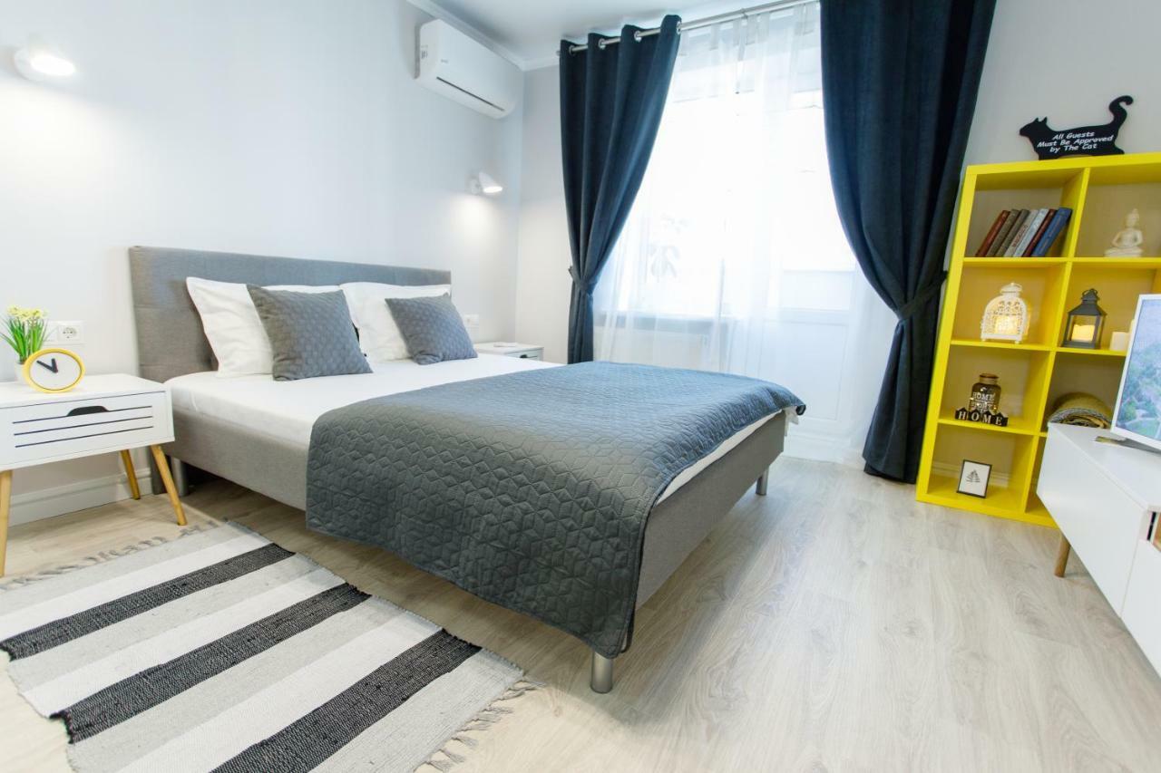 Apart-Hotel "Lavina" Sumy Exterior photo